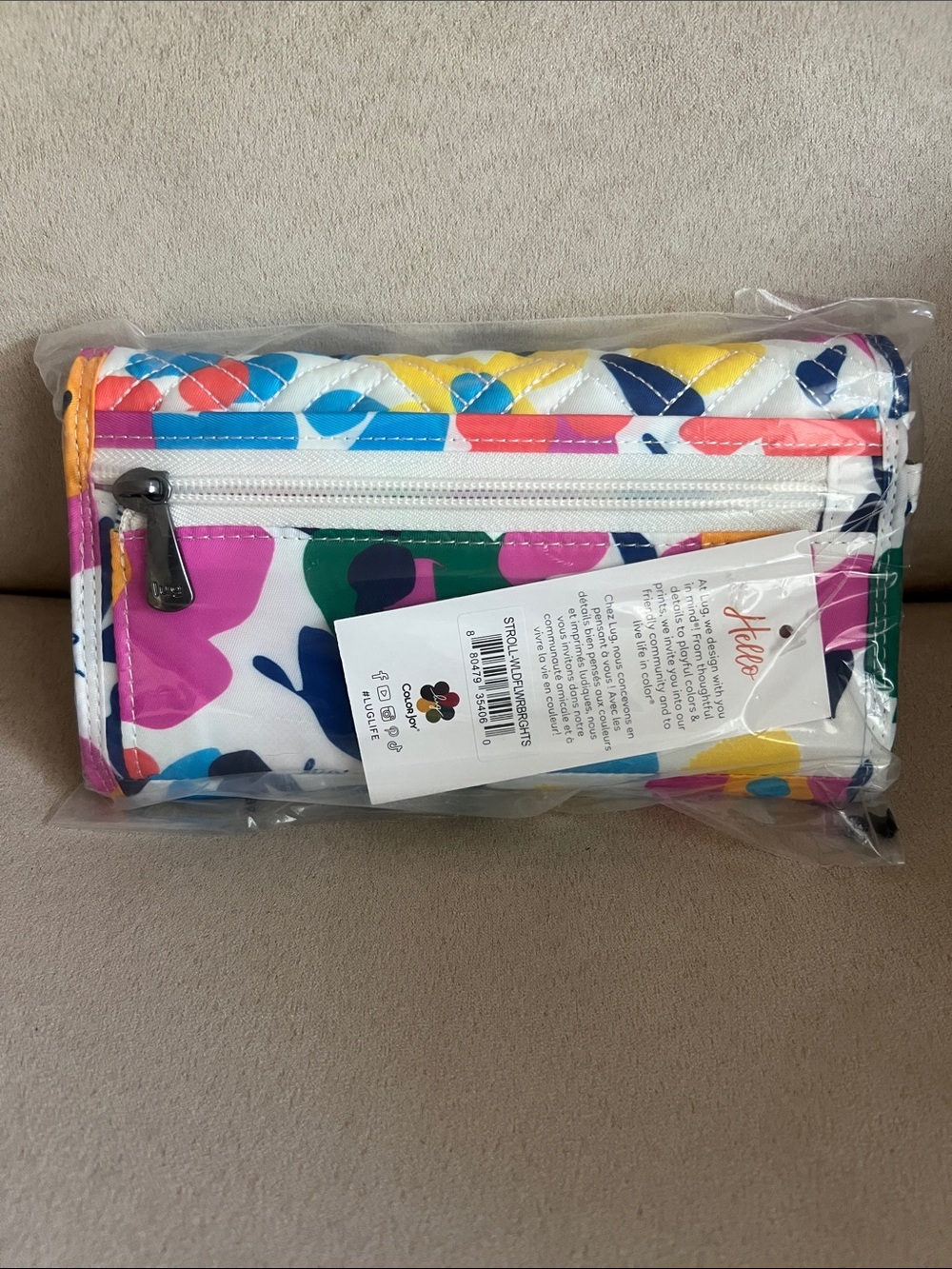 NWT Lug Stroll RFID Wristlet Wallet in Wildflower Brights 🩷💙💛🩵💚🧡❤️ - Picture 2 of 8